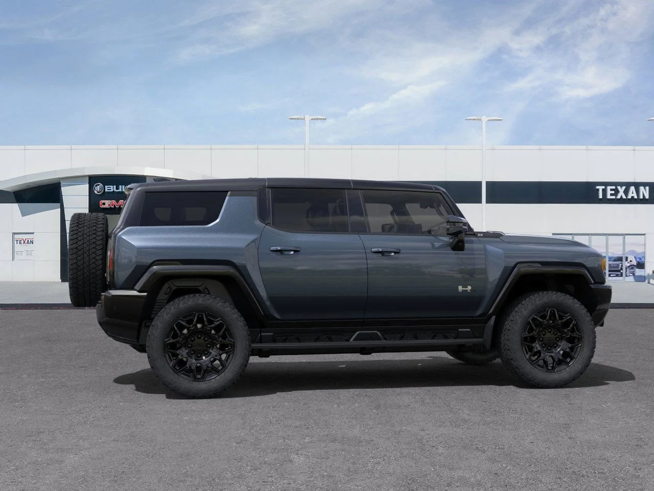 hummer-ev-blue-graphite-suv-1.webp