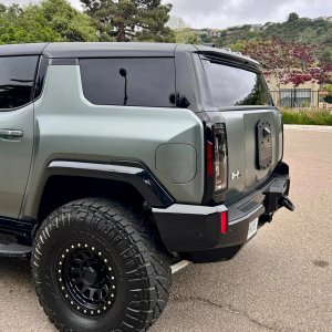 hummer-ev-spare-tire-delete4.jpg