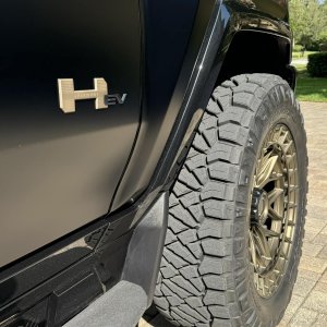 hummer-ev-pickup-vossen-hfx1-22-.jpg