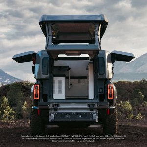 HUMMER-EV-EARTH-CRUISER_AP5_2000x1334_Disclaimer_6022.jpg